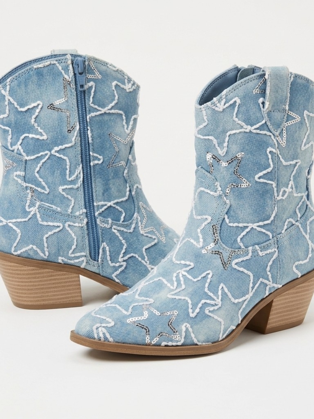 No Boundaries Light Blue Star Embroidered Western Heeled Boots